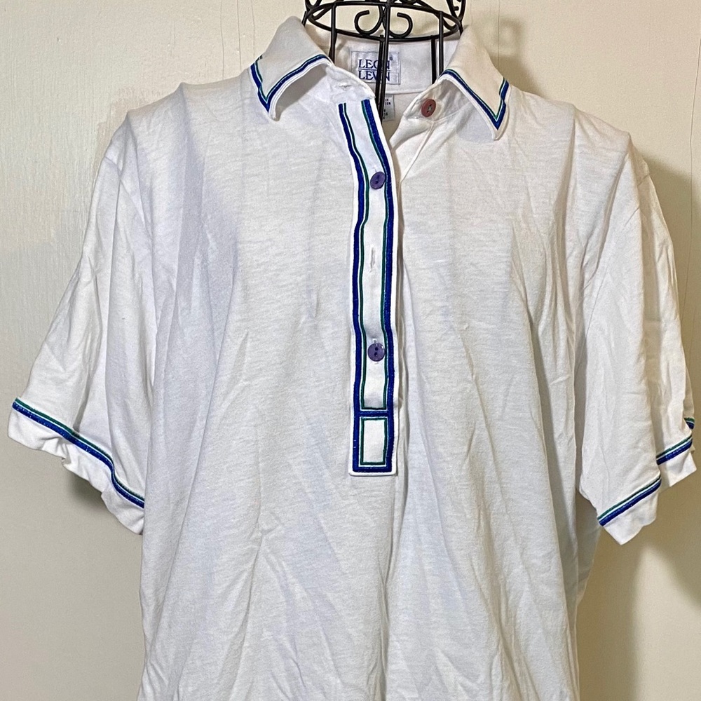 Men’s White Polo Size L